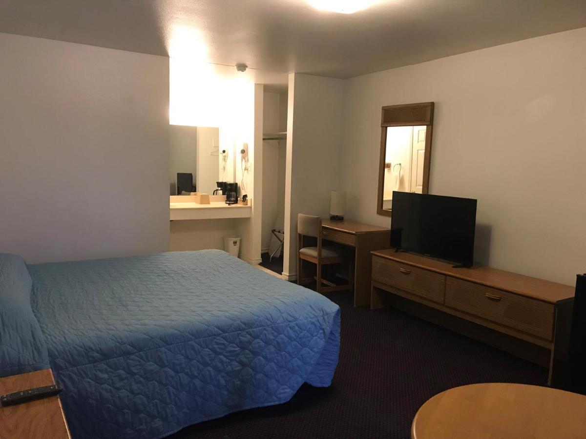Inn Luxury George West