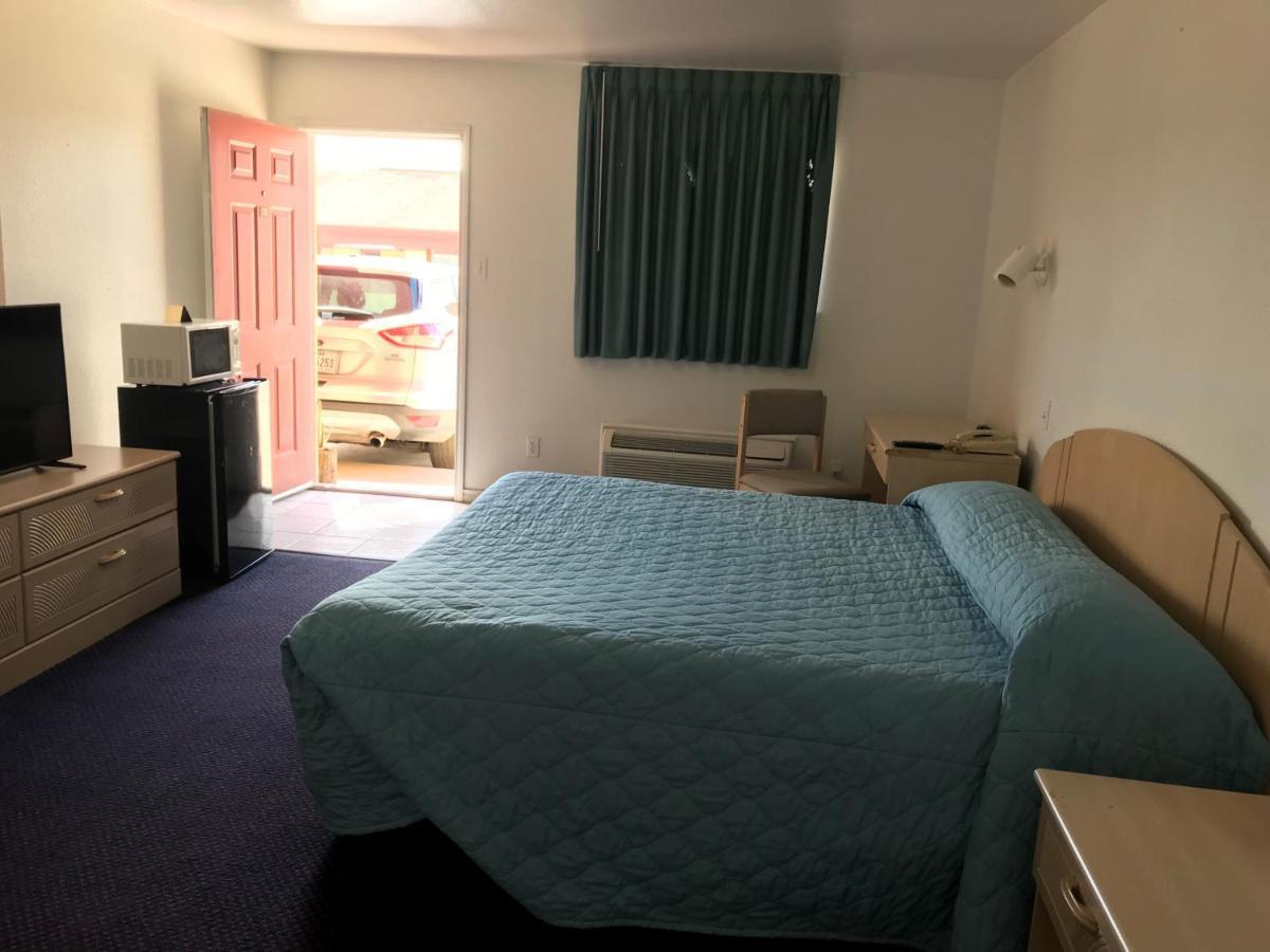 Luxury Inn *